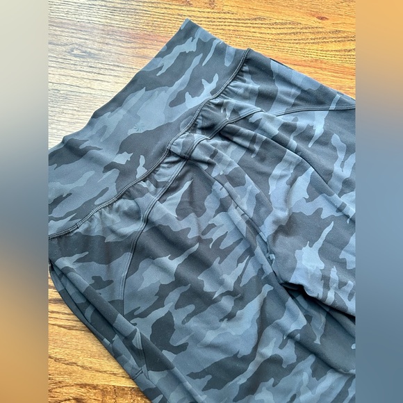 Athleta Salutation Camo Jogger - Picture 7 of 9